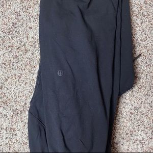 Lululemon black leggings